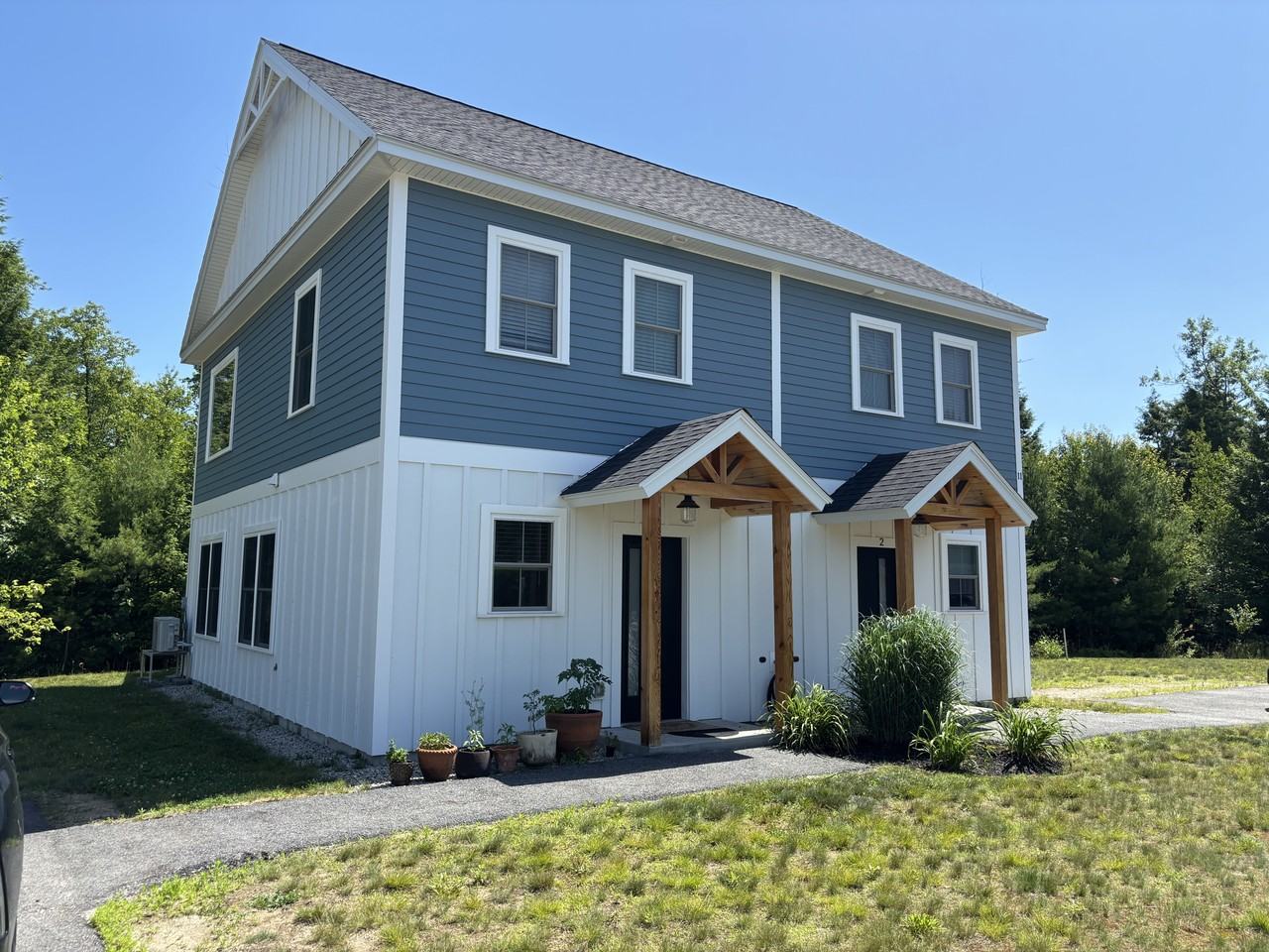11 Sunshine Cir #1 - Photo 2 of 41