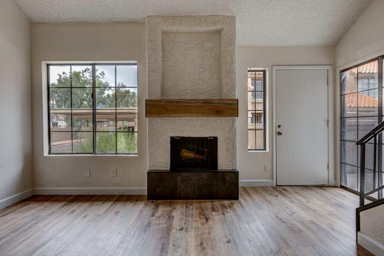 819 N College Ave #H120 - Photo 5 of 31