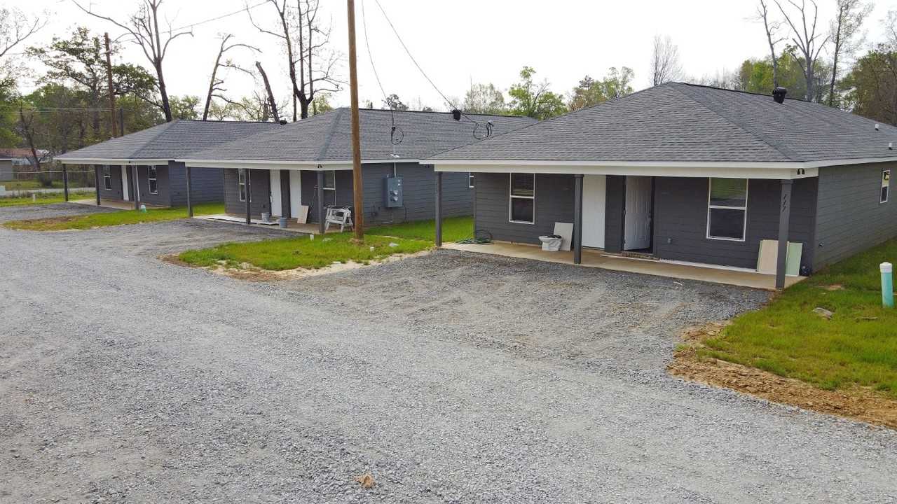 208 Legado Ln - Photo 3 of 18