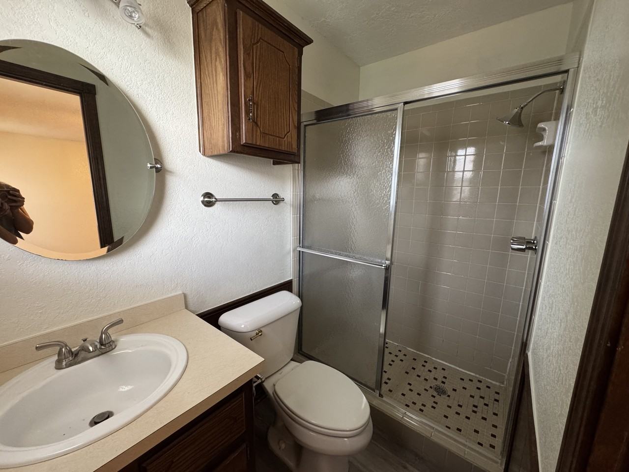 8413 Woodfield St - Photo 7 of 20