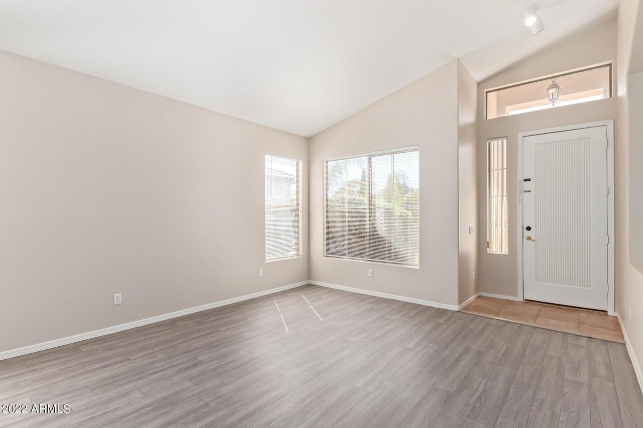 962 W Desert Broom Ct - Photo 6 of 38