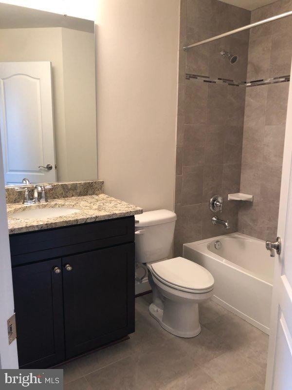 4506 Wycliffe Ln - Photo 6 of 18