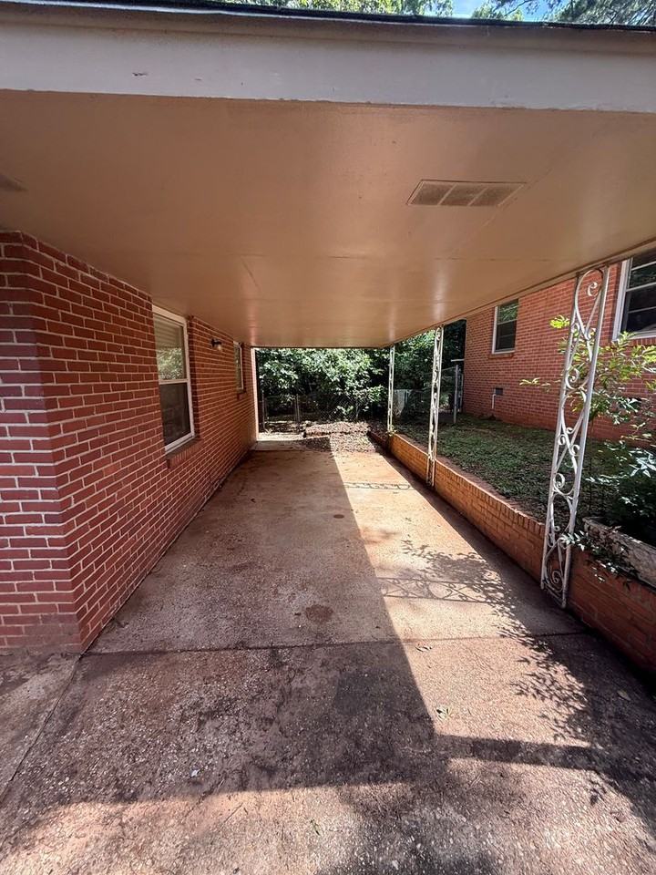 454 Forest Hills Dr - Photo 5 of 13