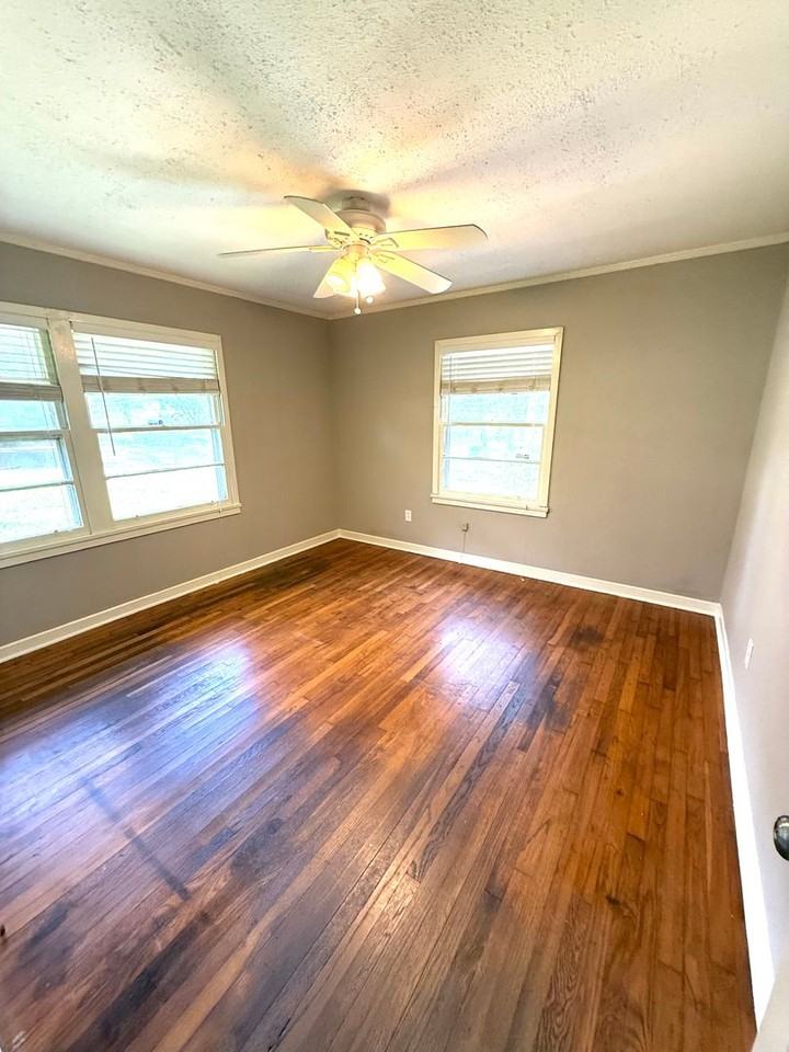 454 Forest Hills Dr - Photo 7 of 13