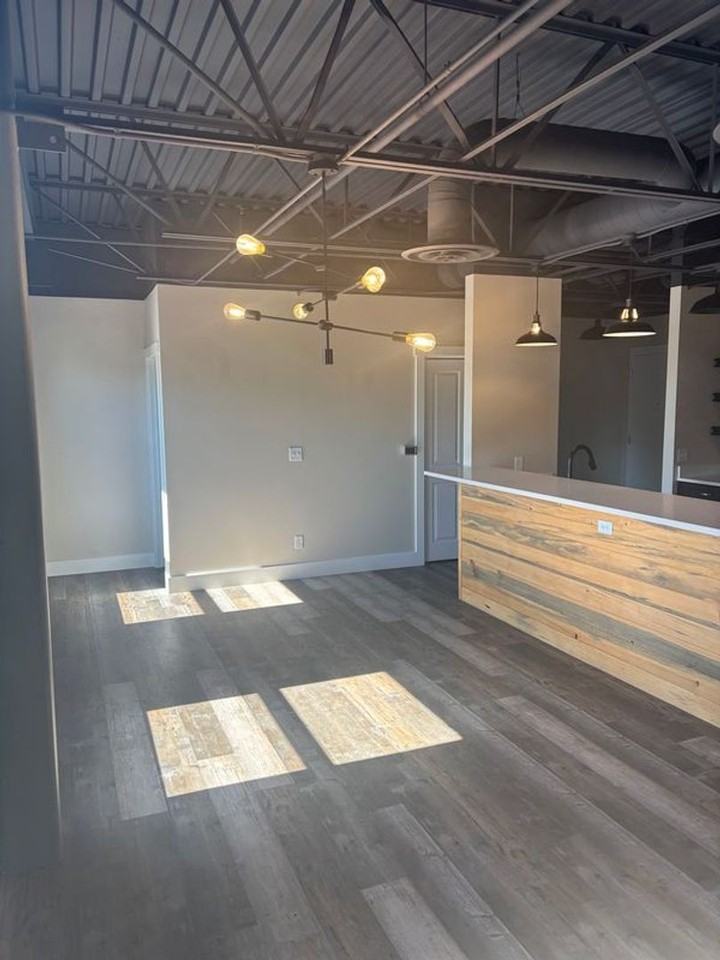 112 S 2nd St - Photo 6 of 13