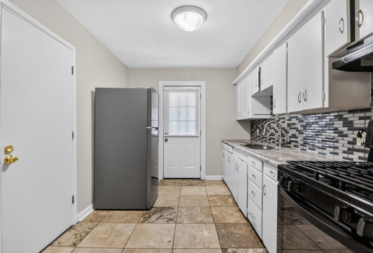 37 Purdue Cir - Photo 2 of 24