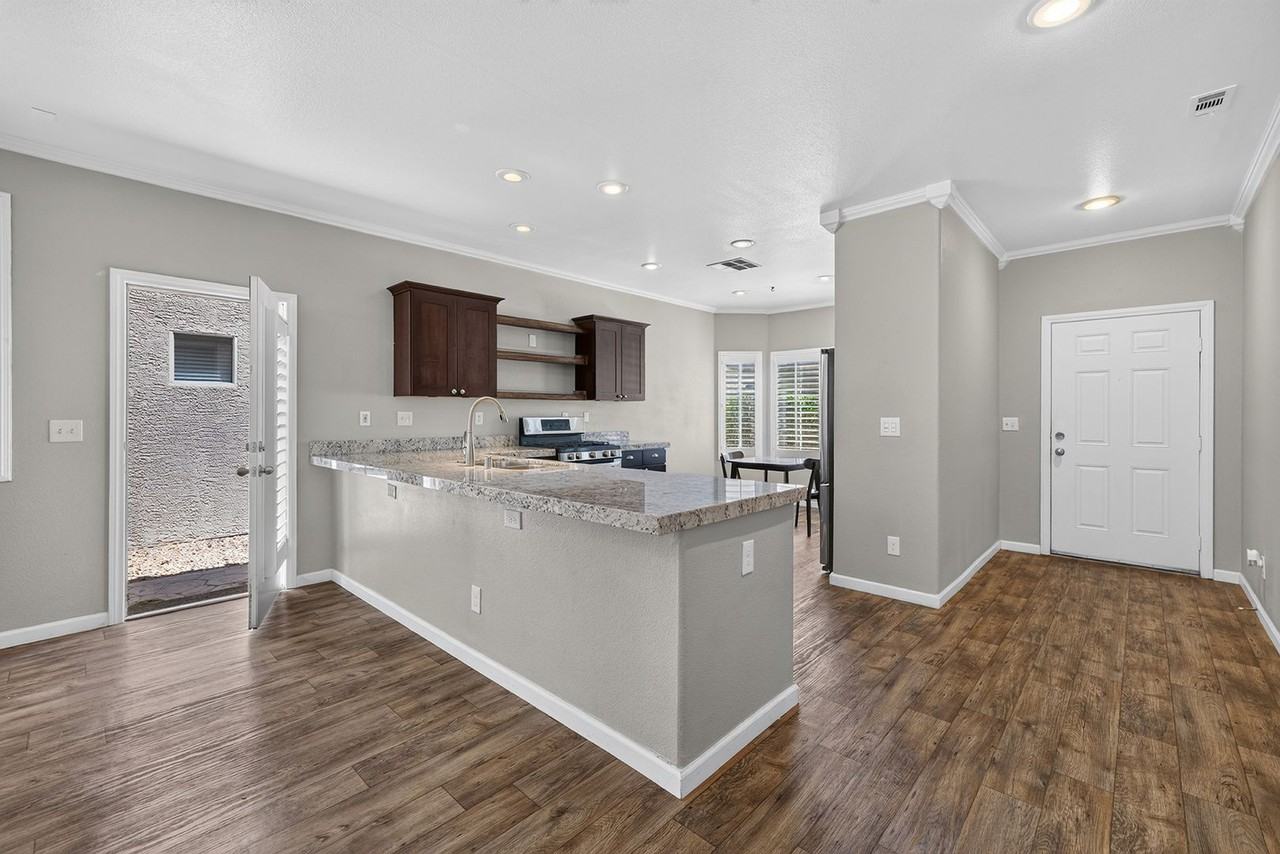 6777 Wormwood Ln - Photo 4 of 19