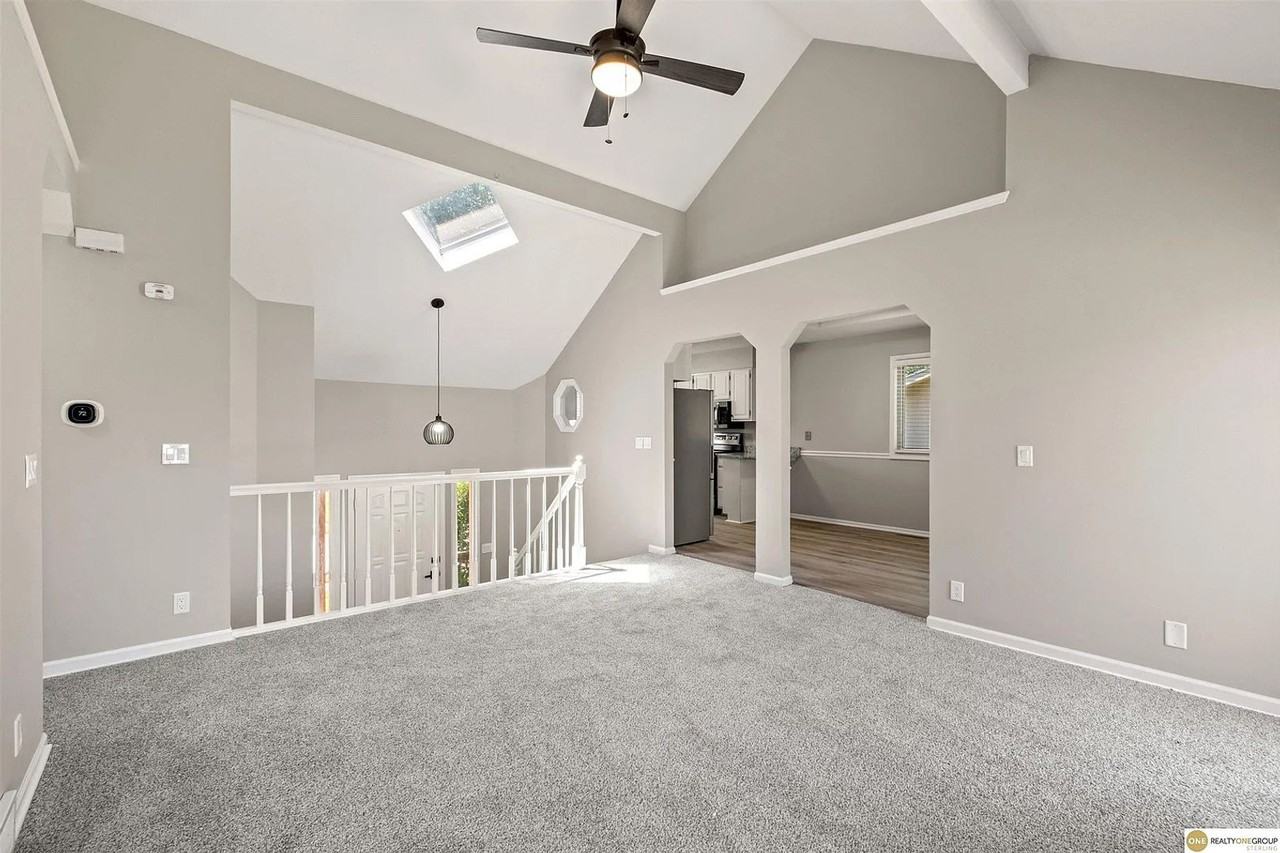 14614 Borman St - Photo 6 of 22