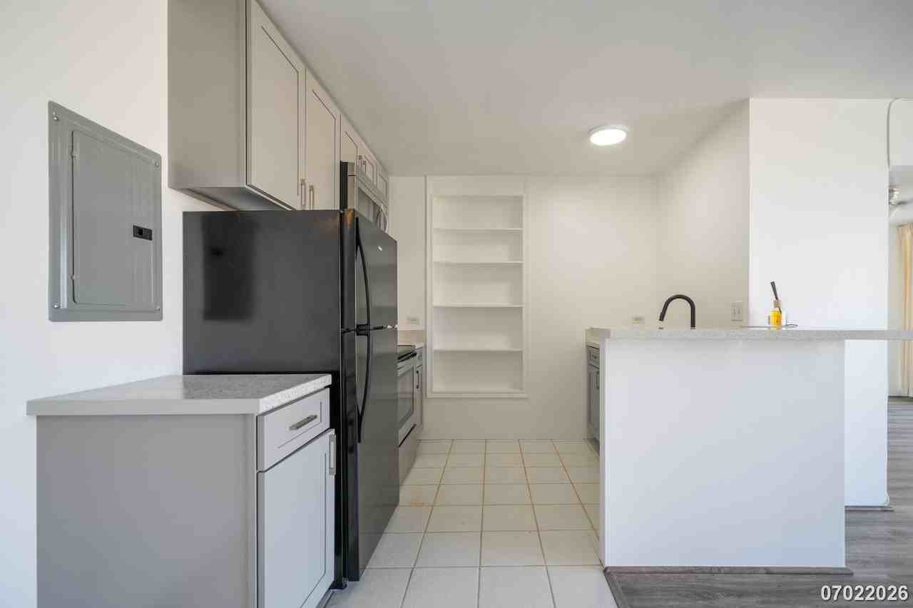 754 Ekela Ave #608 - Photo 7 of 16