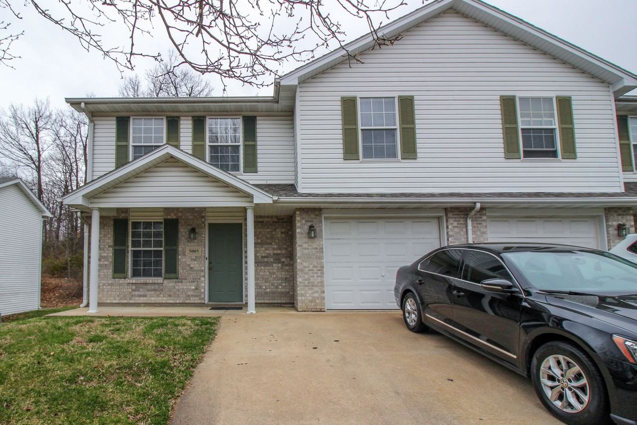 5005 Kirk Hill Rd - Photo 2 of 13