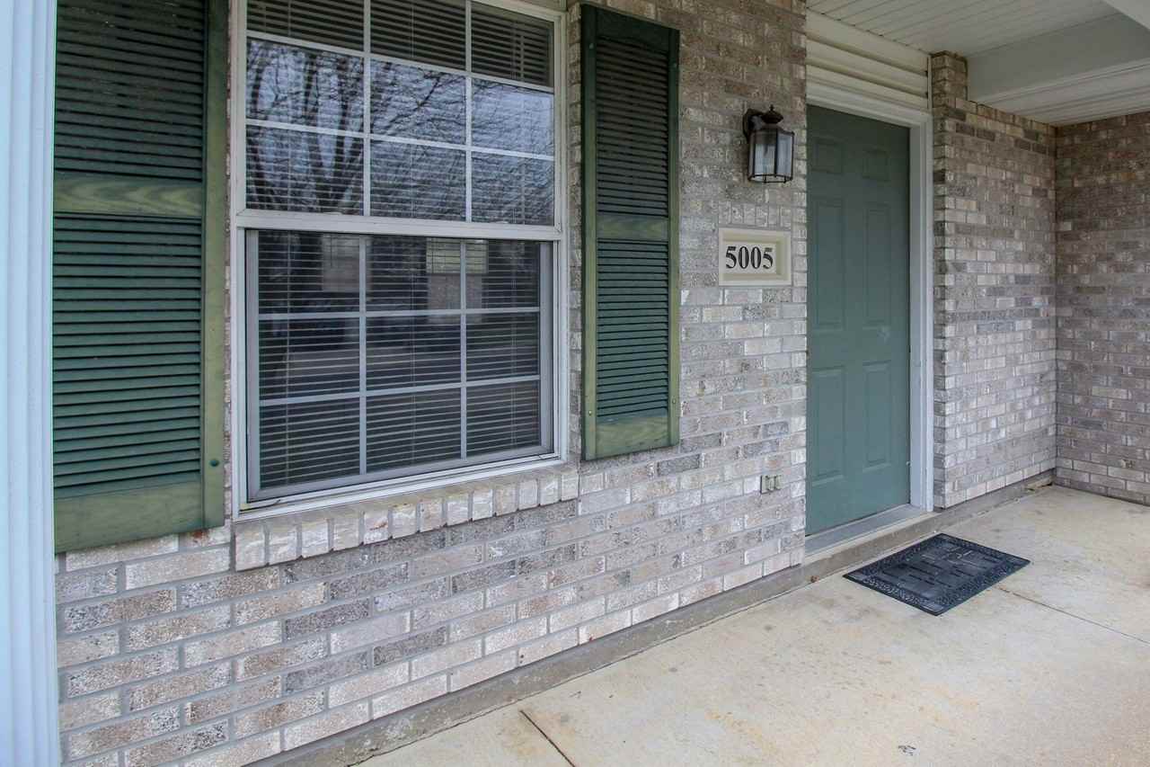 5005 Kirk Hill Rd - Photo 3 of 13