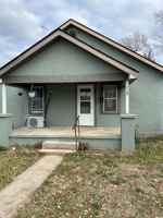 featured image of 718 S Adams Ave