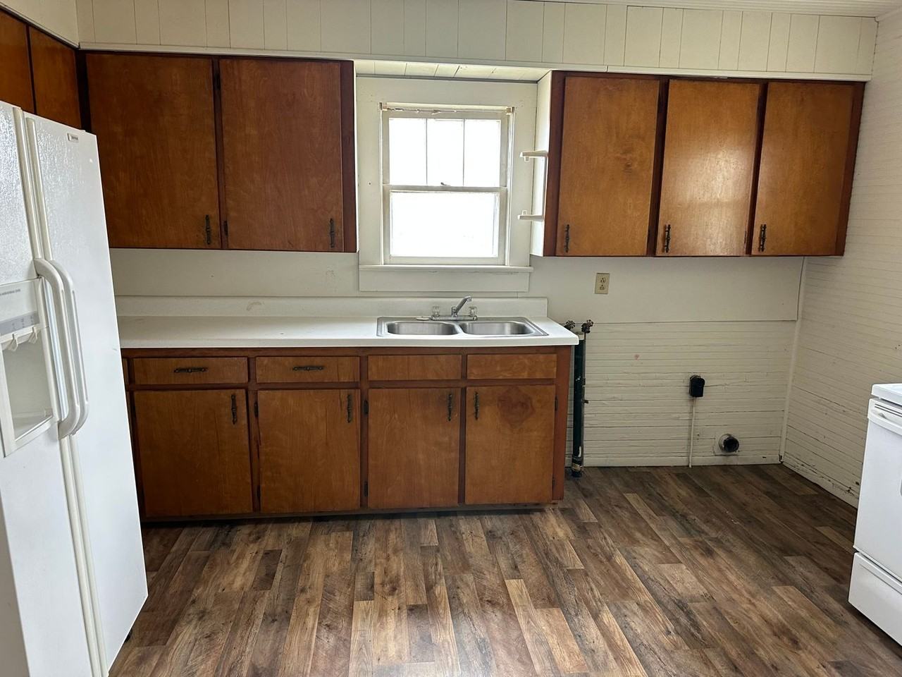 718 S Adams Ave - Photo 5 of 5