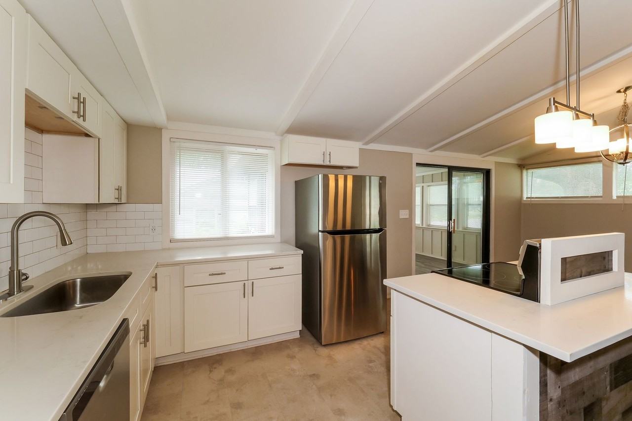 11311 Cleveland Ave - Photo 7 of 16