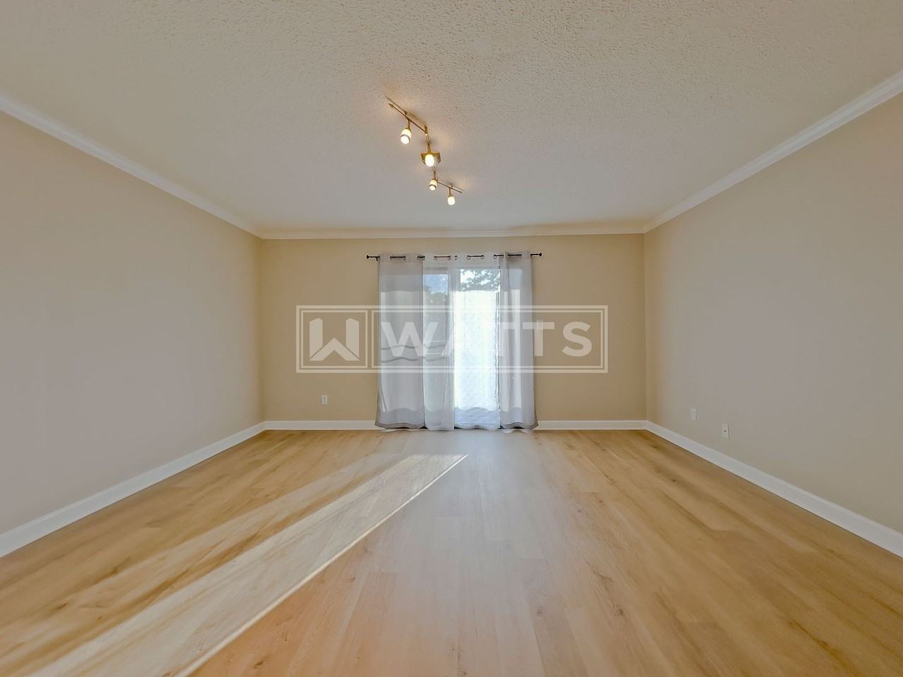 1202 Woodland Vlg - Photo 5 of 16