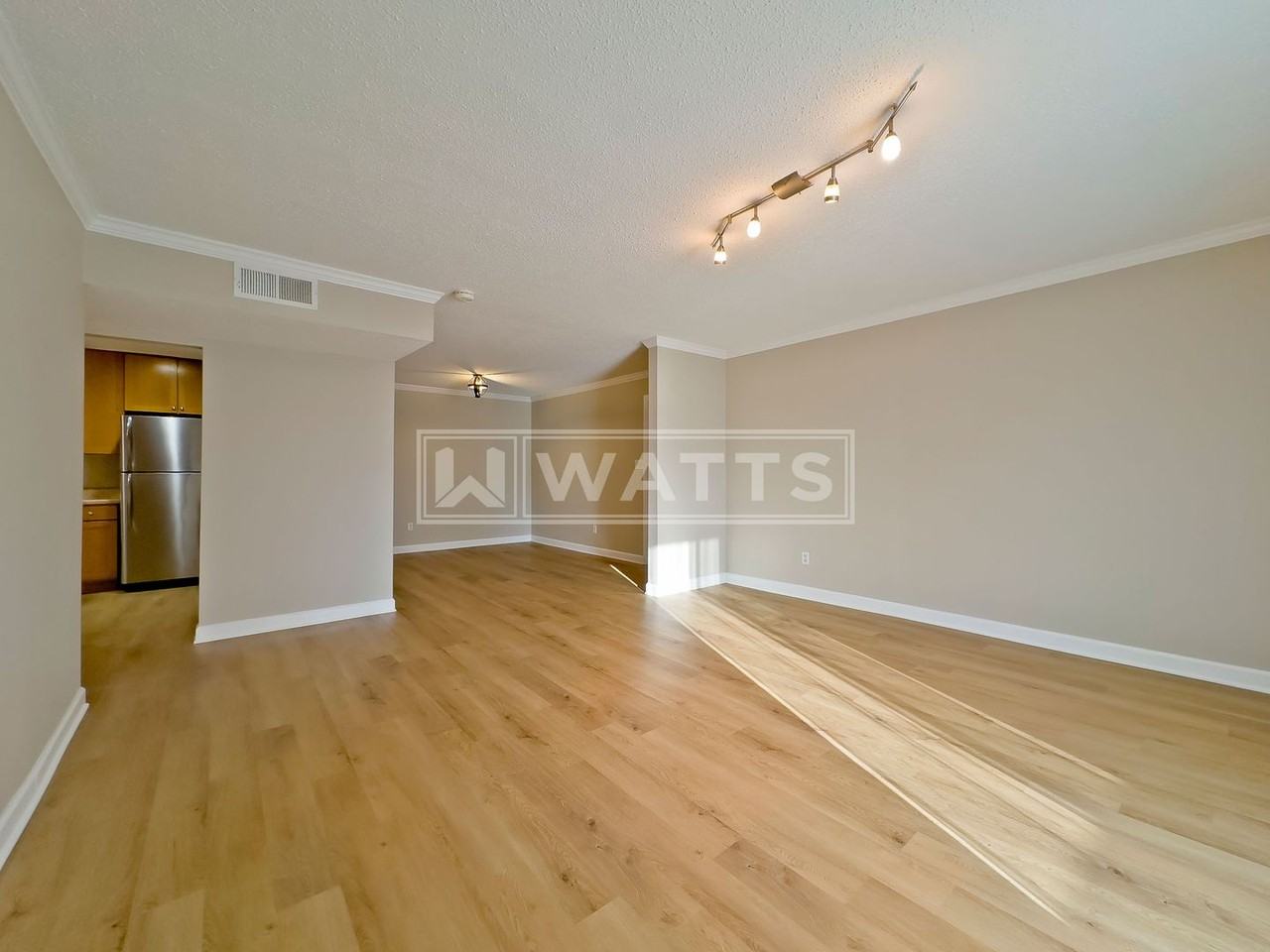 1202 Woodland Vlg - Photo 6 of 16