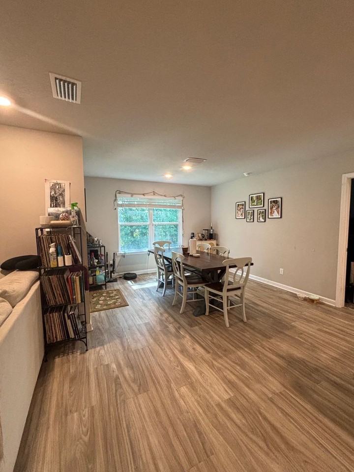 2496 Arbordale Loop - Photo 5 of 10