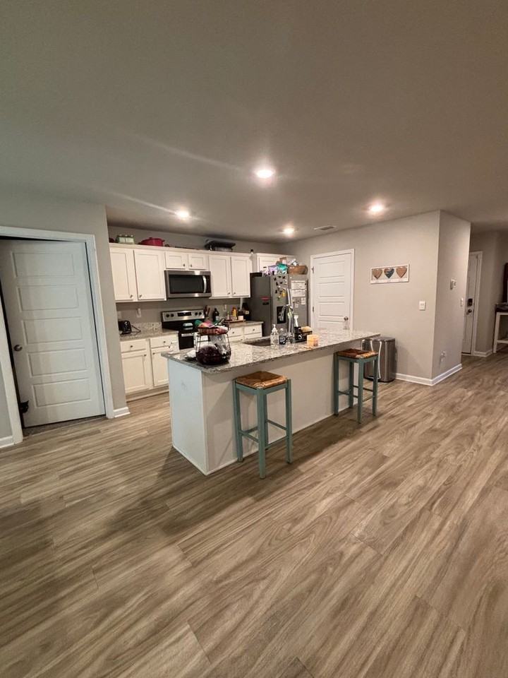 2496 Arbordale Loop - Photo 6 of 10