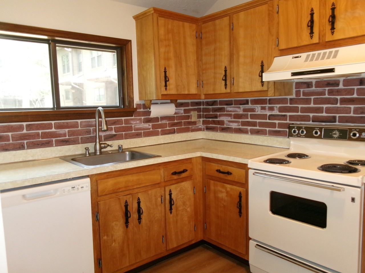 23320 Red Oak Ct #1 - Photo 6 of 24