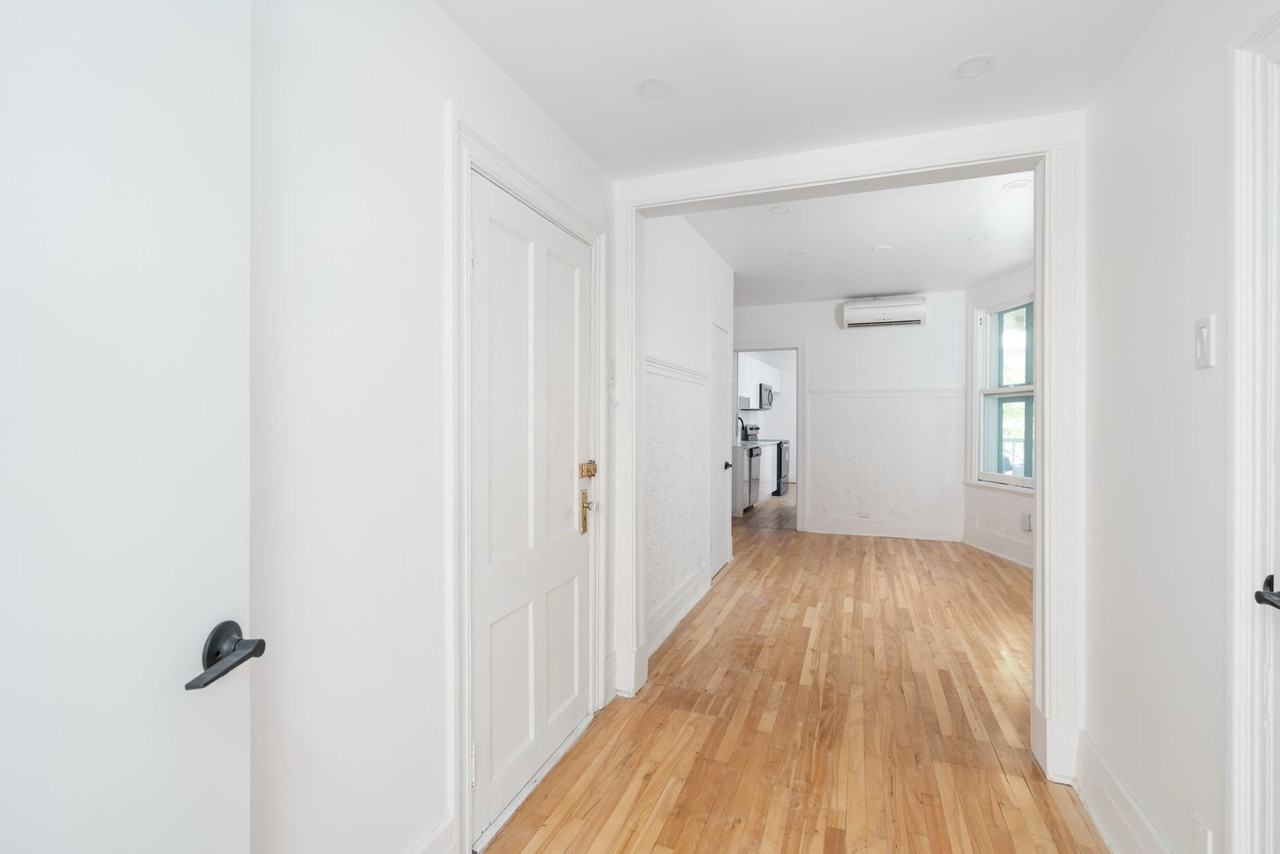 1619 Rue Beaudry - Photo 4 of 21