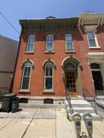 featured image of 711 Chestnut St #3