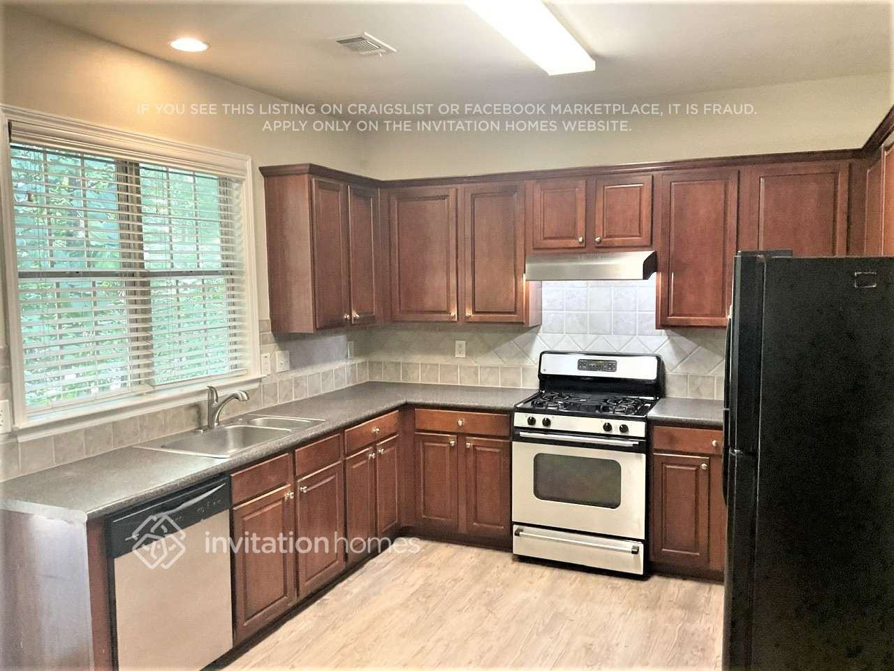 1758 Bentridge Dr Nw #5 - Photo 6 of 16