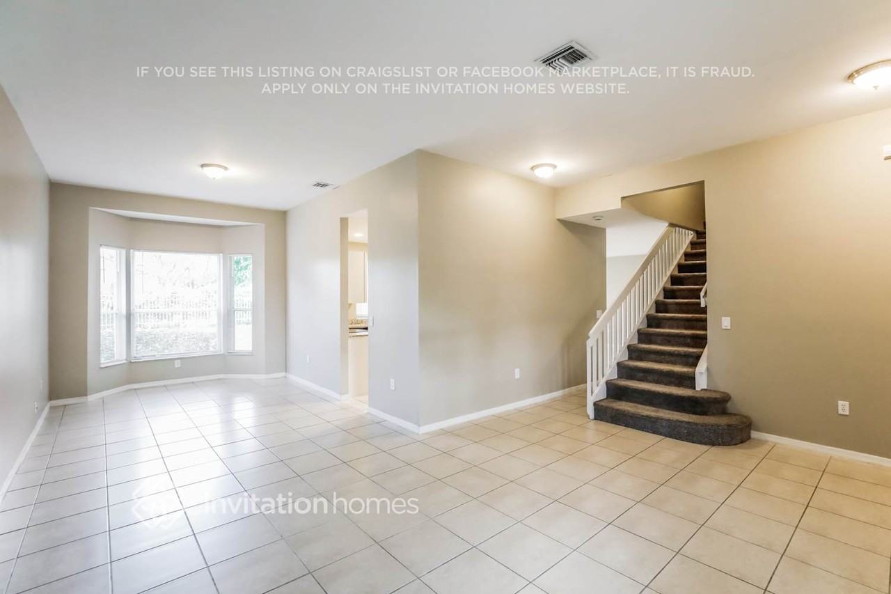 7712 Highlands Cir - Photo 4 of 18
