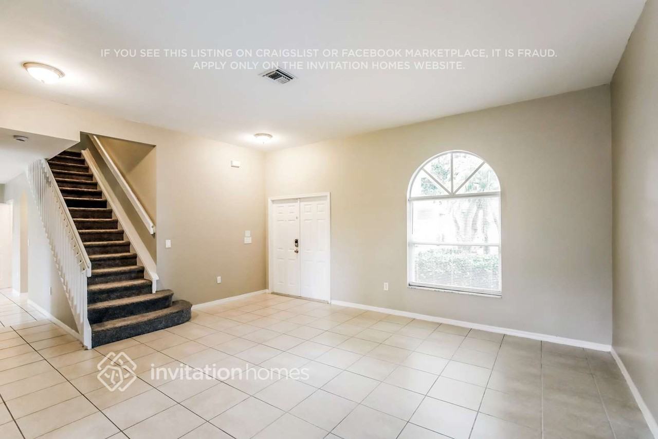 7712 Highlands Cir - Photo 5 of 18