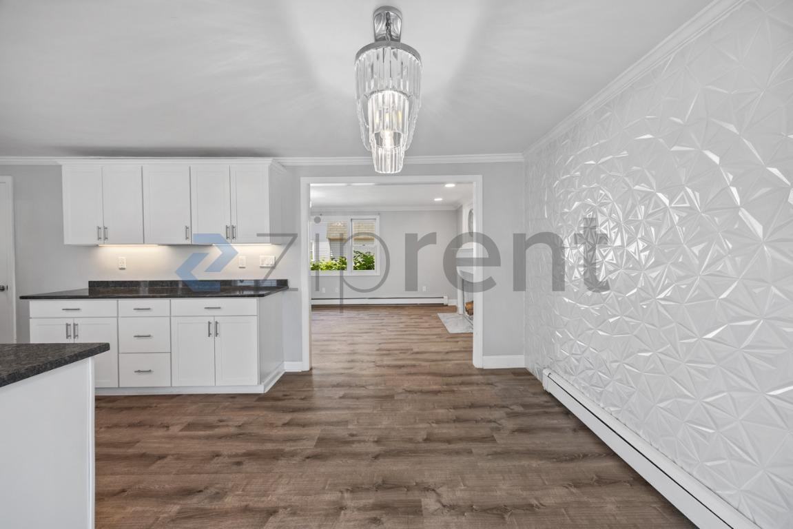 22 Draper Rd #A - Photo 4 of 31
