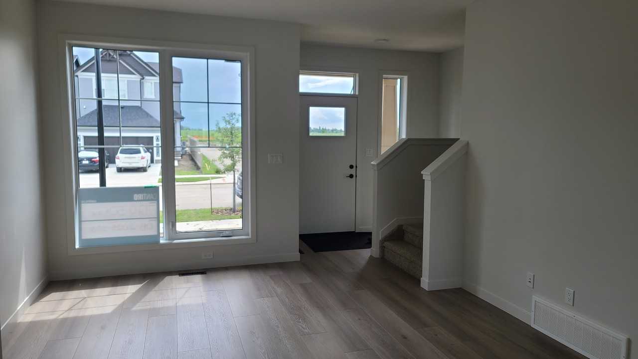 7120 50 Ave - Photo 7 of 16
