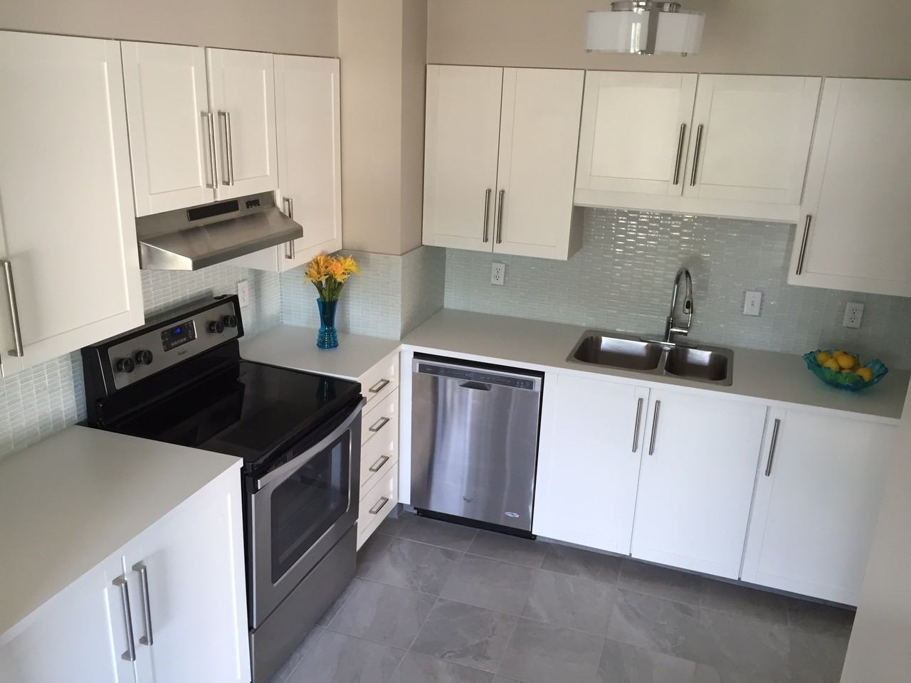 8714 76 Avenue - Photo 2 of 10