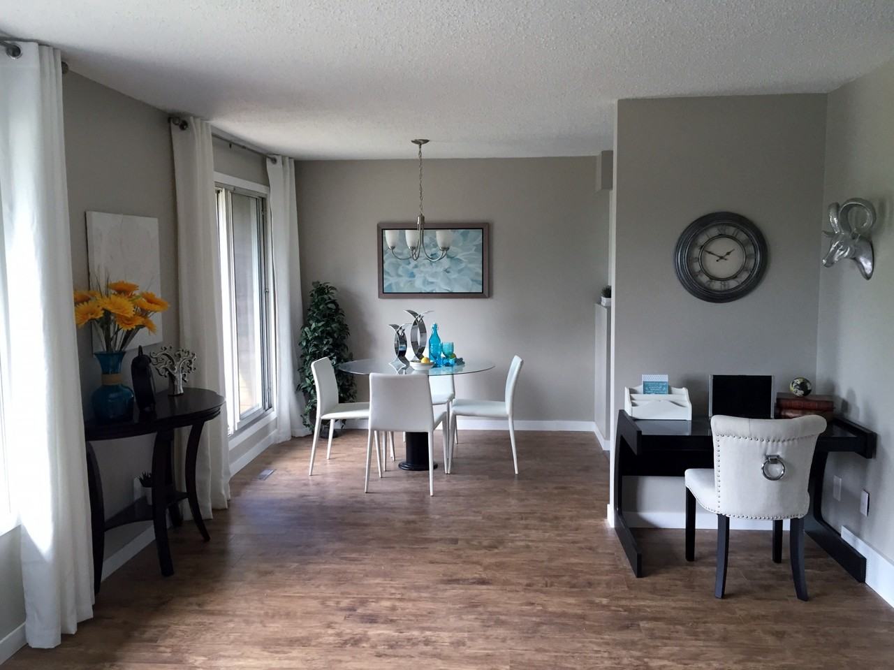 8714 76 Avenue - Photo 7 of 10