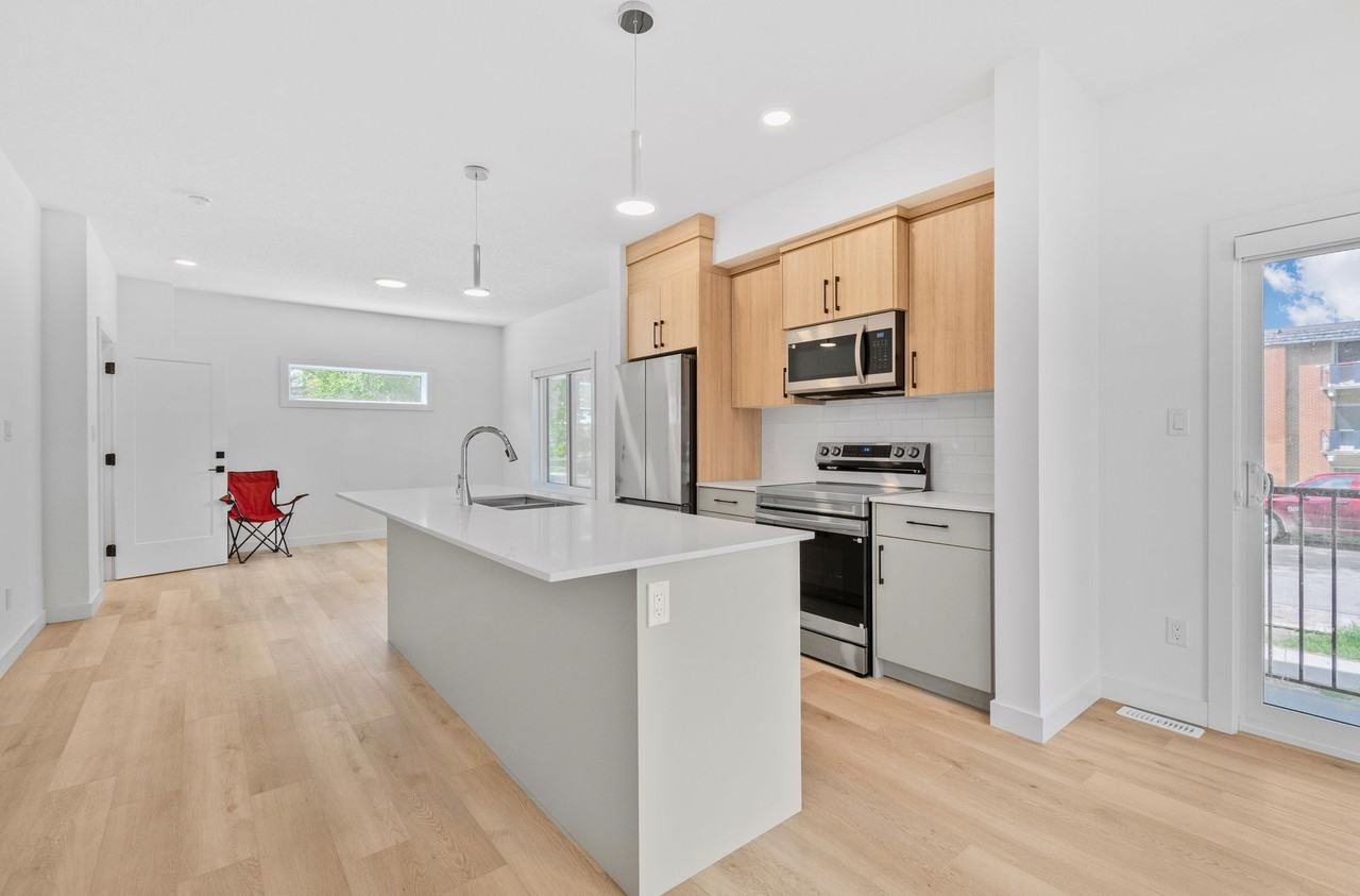 112 Street Townhomes - Photo 5 of 44