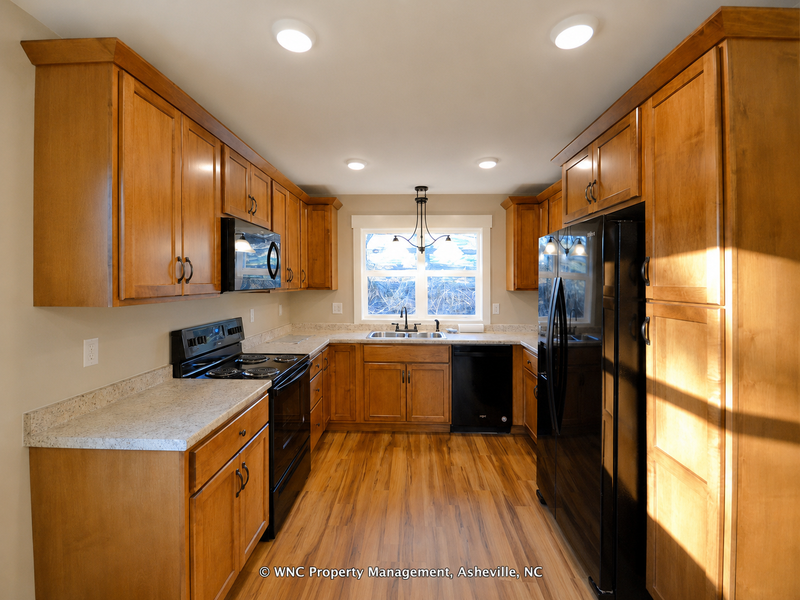 23 Chambers Dr - Photo 7 of 13