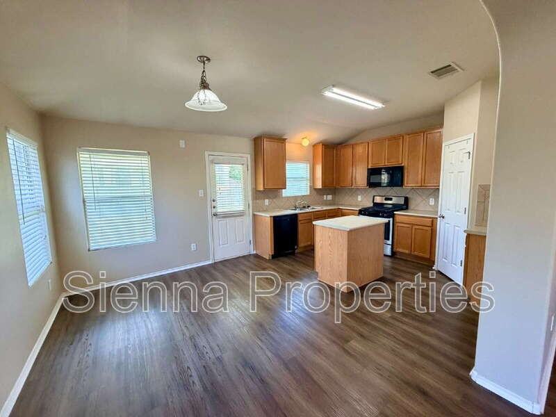 516 W South St - Photo 4 of 29