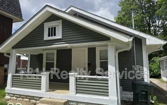 720 W Queen St - Photo 1 of 1