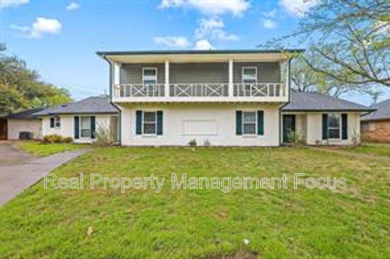 14722 Overview Dr - Photo 2 of 40