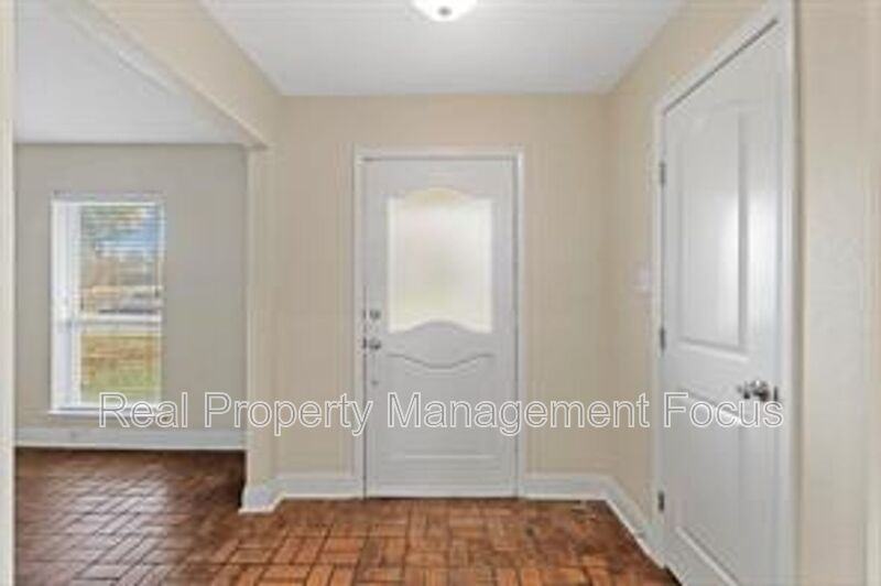 14722 Overview Dr - Photo 4 of 40