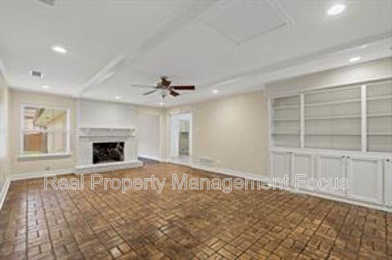 14722 Overview Dr - Photo 5 of 40