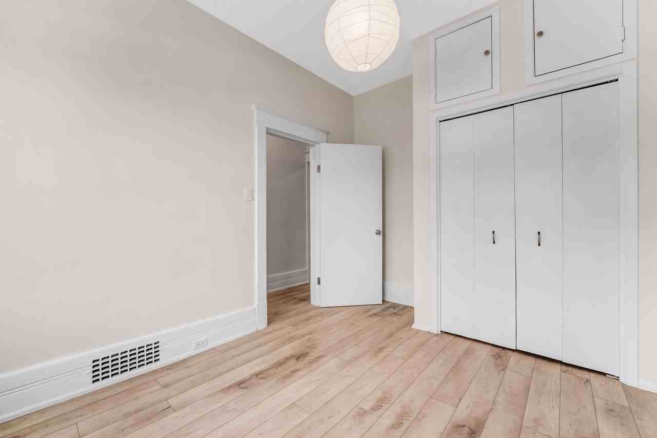 170 Ivy Crescent #1 - Photo 3 of 15