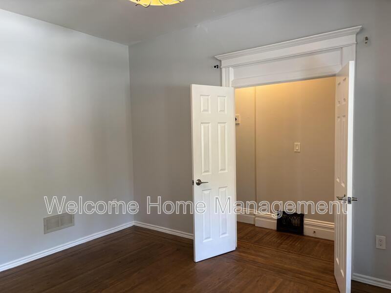 317 Queen St S #1MAINFL - Photo 5 of 10