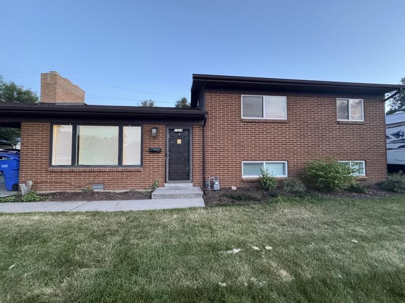 1528 Dawn Dr #1528DAWN - Photo 2 of 11