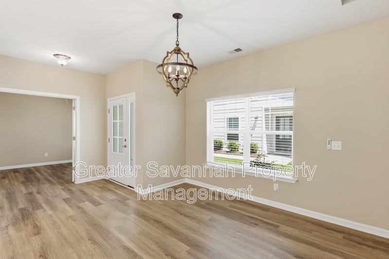 130 Danbury Ct #1 - Photo 5 of 50