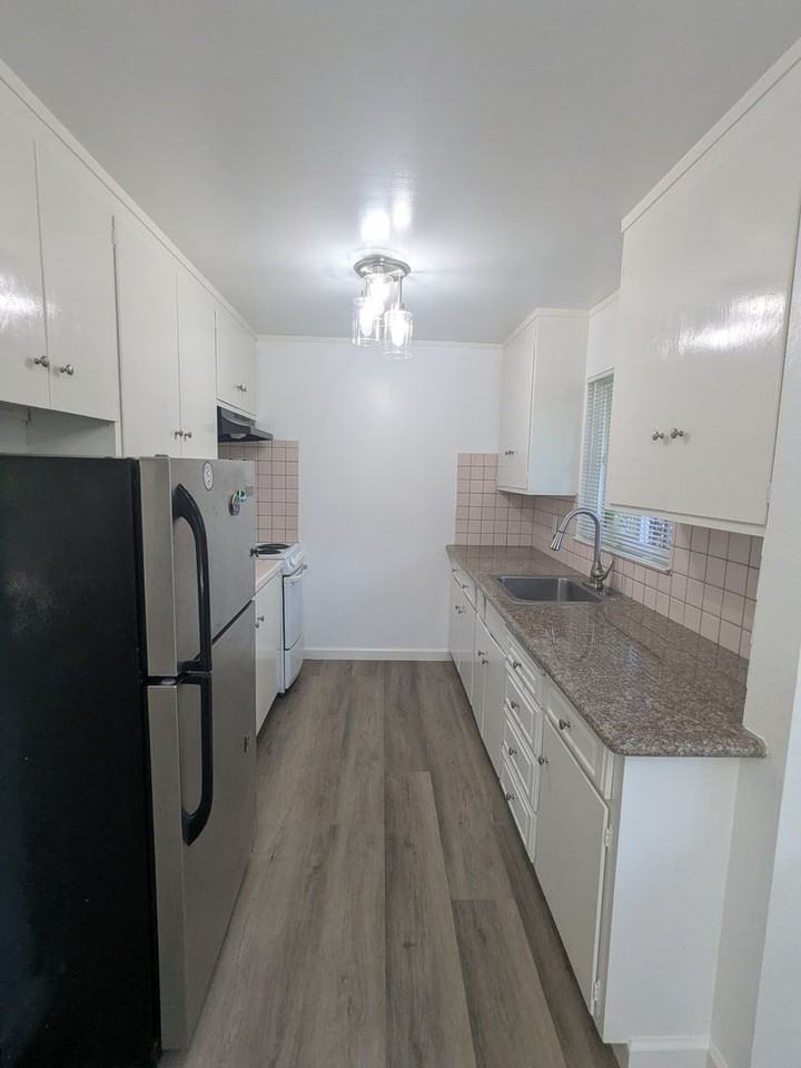 1624 Milvia Street - Photo 3 of 22