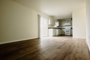 featured image of 917 N 24th Ave
