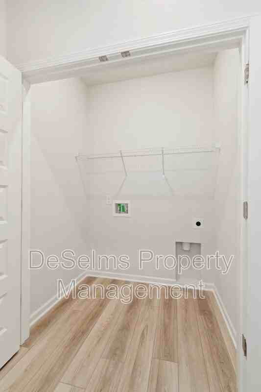 431 Alcott Way - Photo 7 of 42