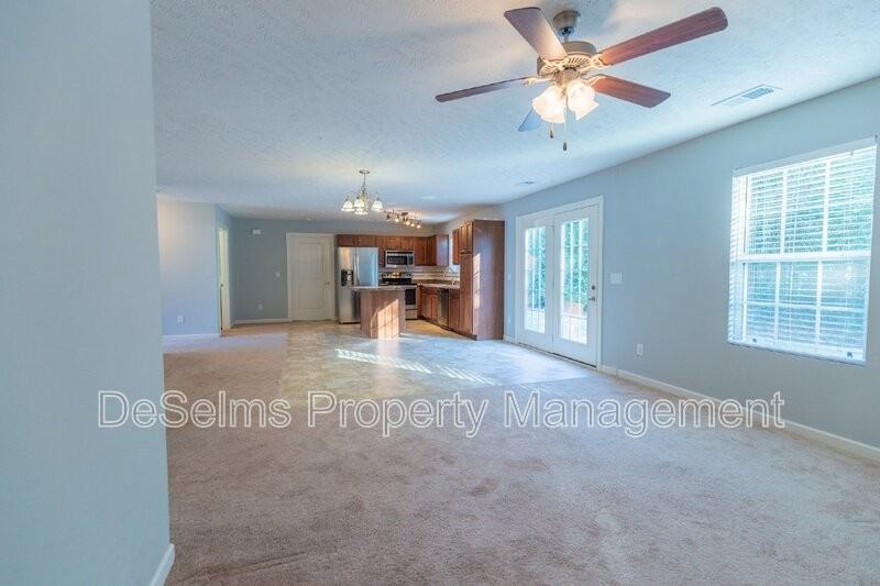 1536 Passage Dr - Photo 5 of 24