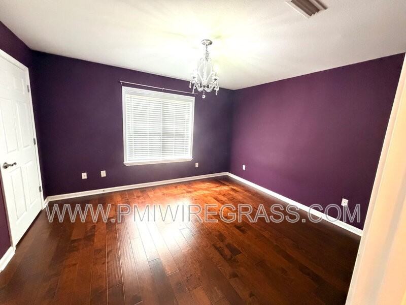 201 Windsor Garden Dr - Photo 6 of 27