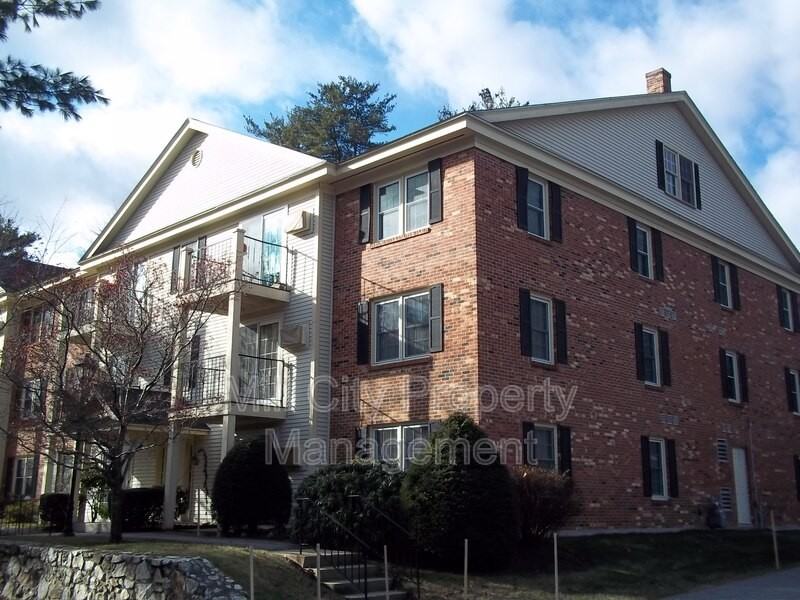 1 Northbrook Dr #106 - Photo 2 of 8