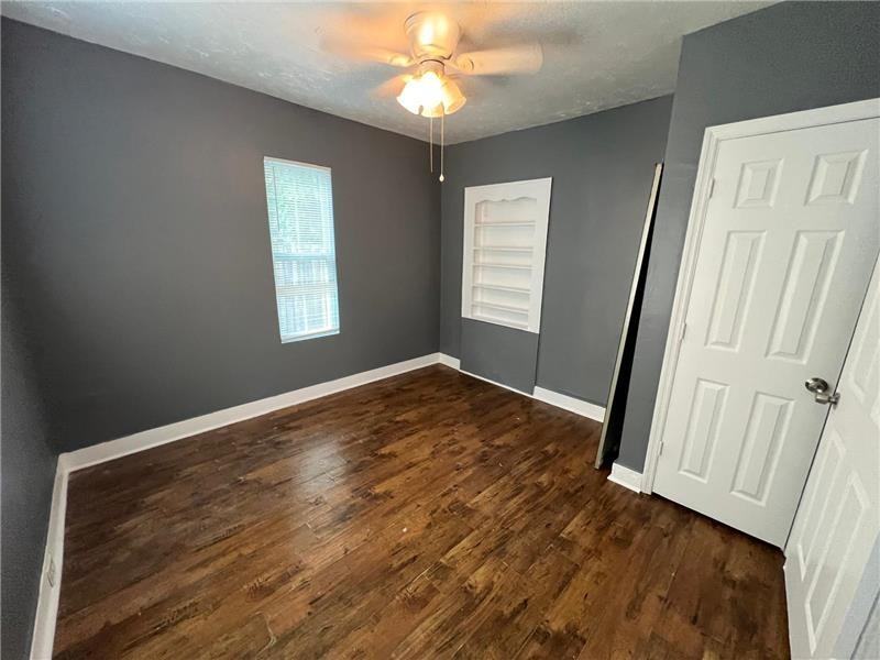 1708 E Nome St - Photo 7 of 20